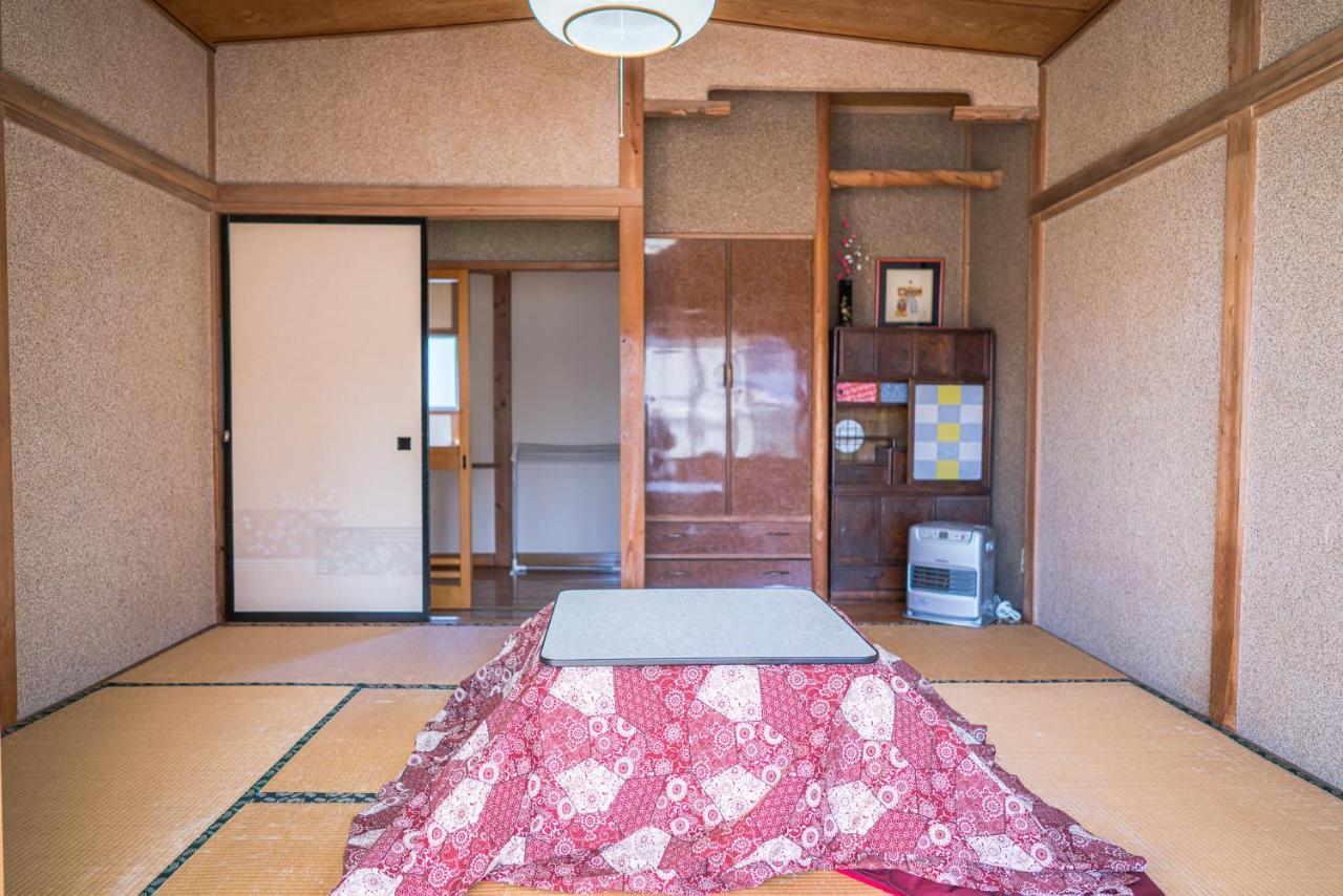 Ryokan Fuji Heights Fujikawaguchiko Exterior photo